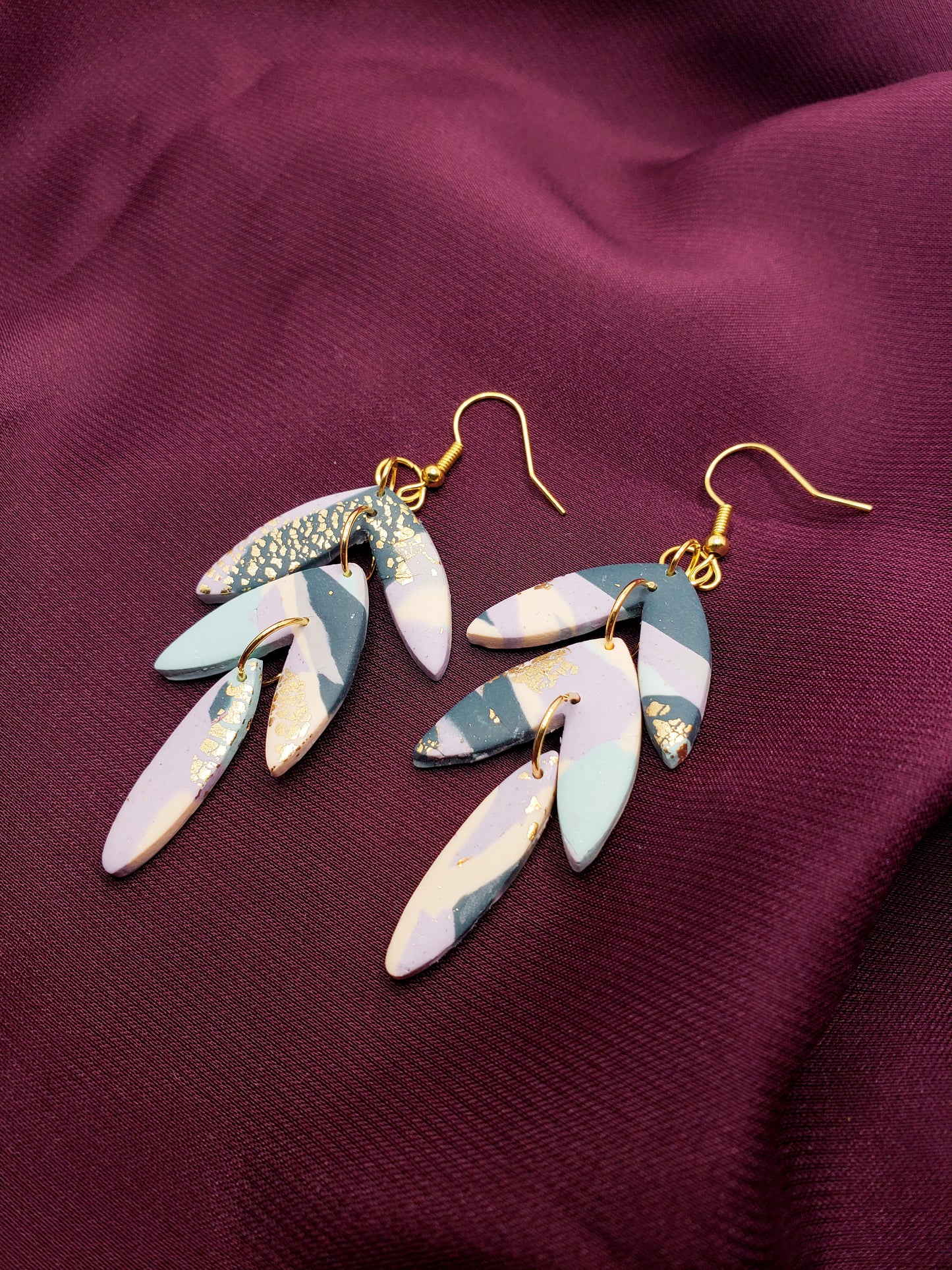 Leaves in Marbled Pastel