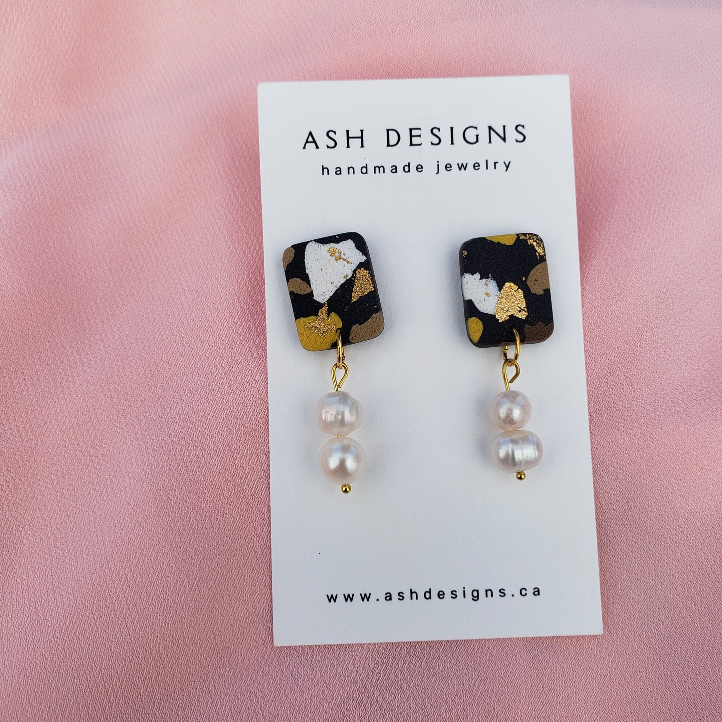 Sakshi Earrings